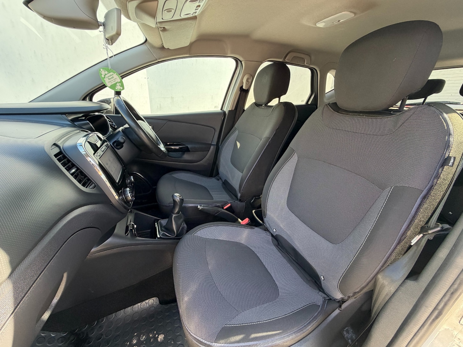 Used Renault Captur 2016 for sale - 77917614: Photo 14