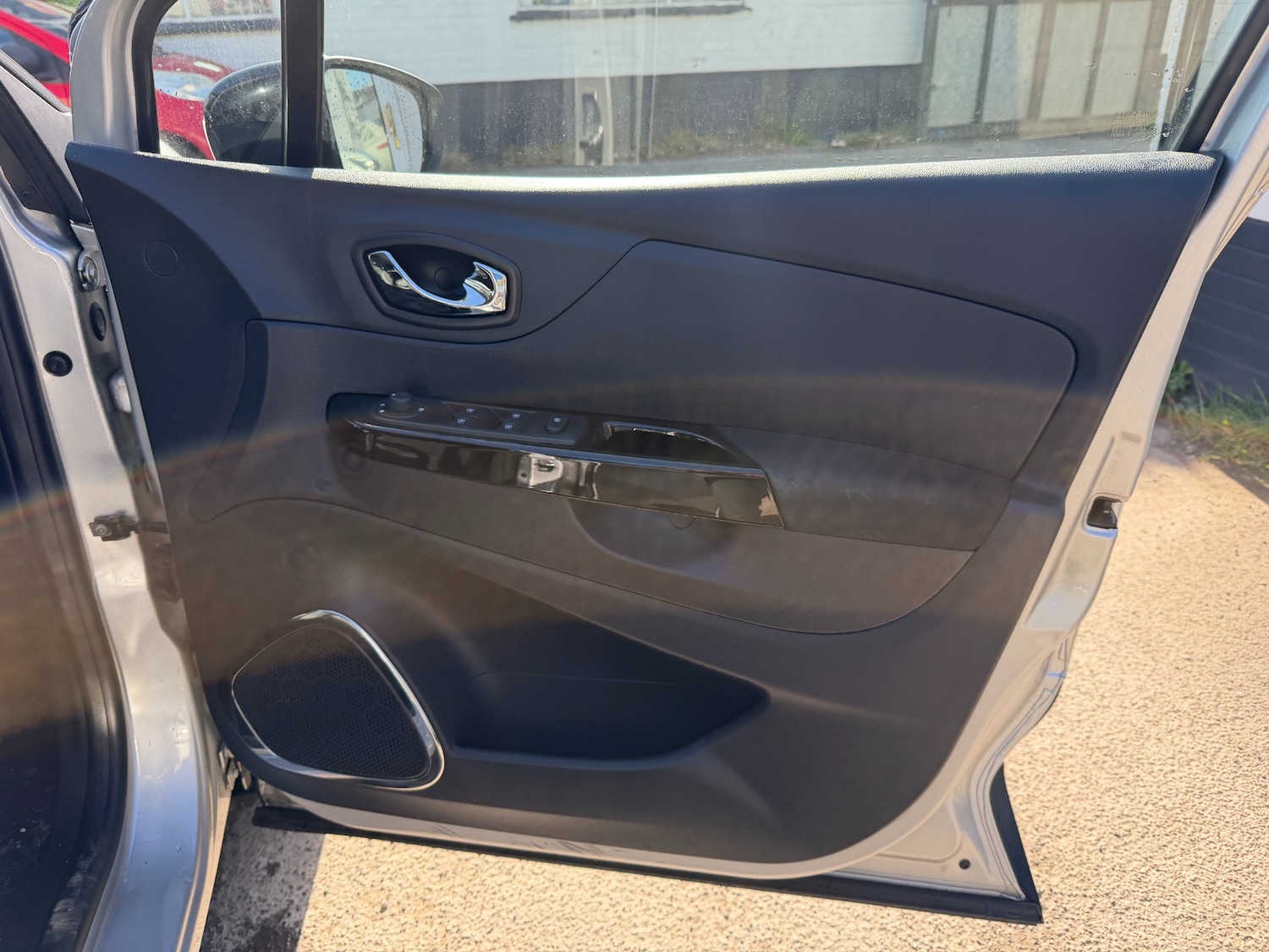 Used Renault Captur 2016 for sale - 77917614: Photo 19