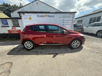 Used Renault Clio 2017 for sale - 75537478: Photo