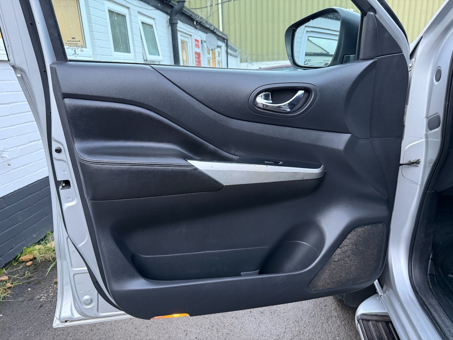 Used Nissan Navara 2019 for sale - 77171116: Photo 28