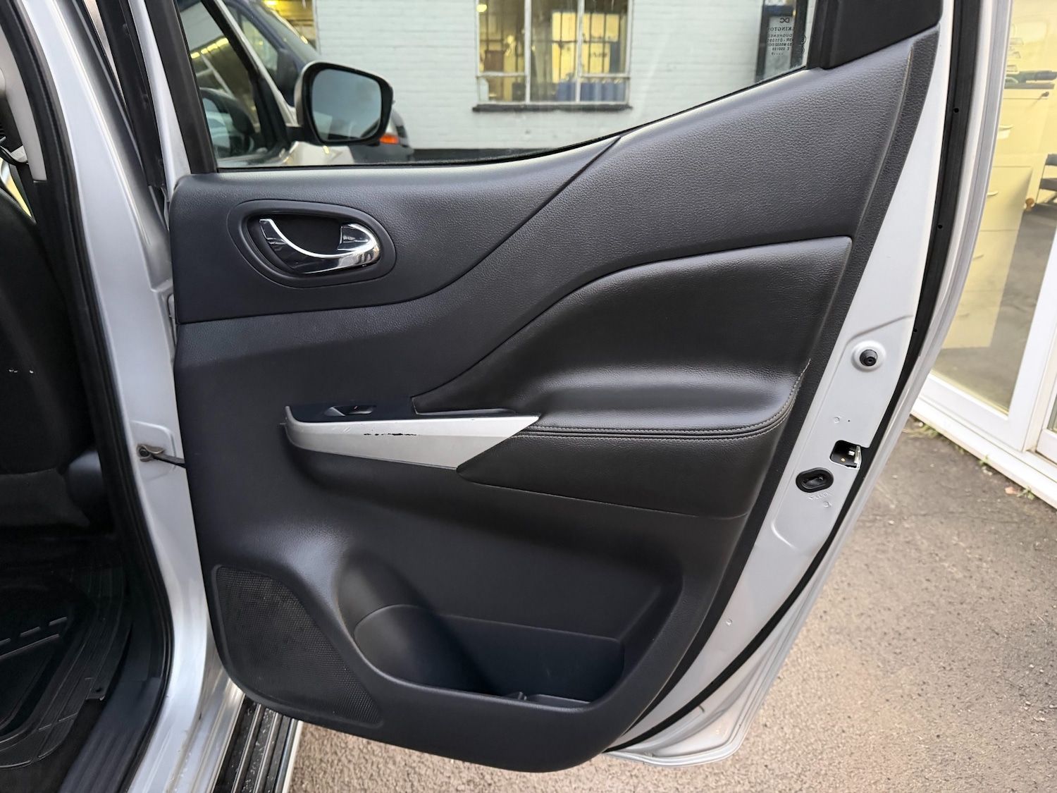 Used Nissan Navara 2019 for sale - 77171116: Photo 30