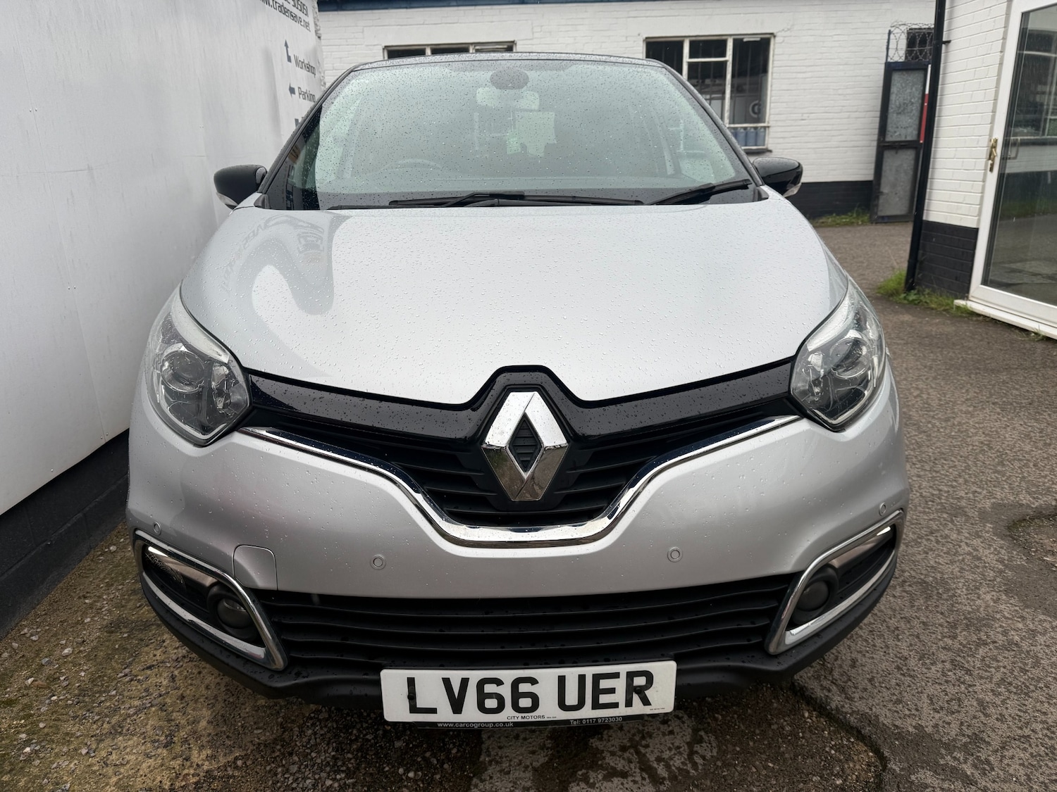 Used Renault Captur 2016 for sale - 76463989: Photo 9