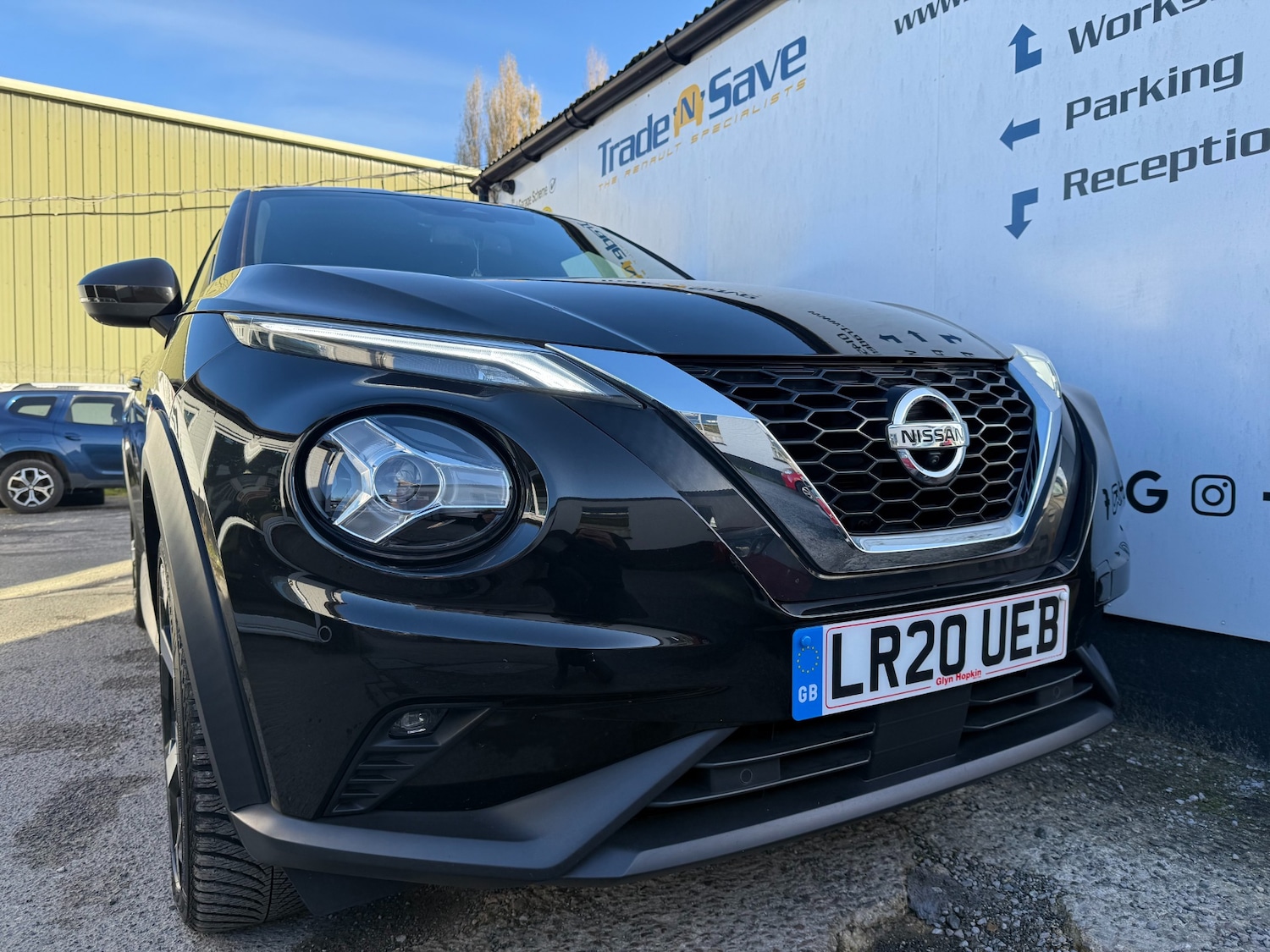 Used Nissan Juke 2020 for sale - 76637841: Photo 2