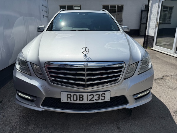 Used Mercedes-Benz E Class 2012 for sale - 74656039: Photo 10