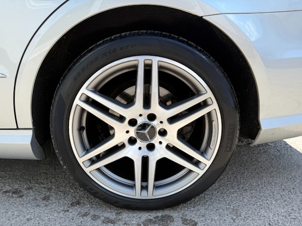Used Mercedes-Benz E Class 2012 for sale - 74656039: Photo 16