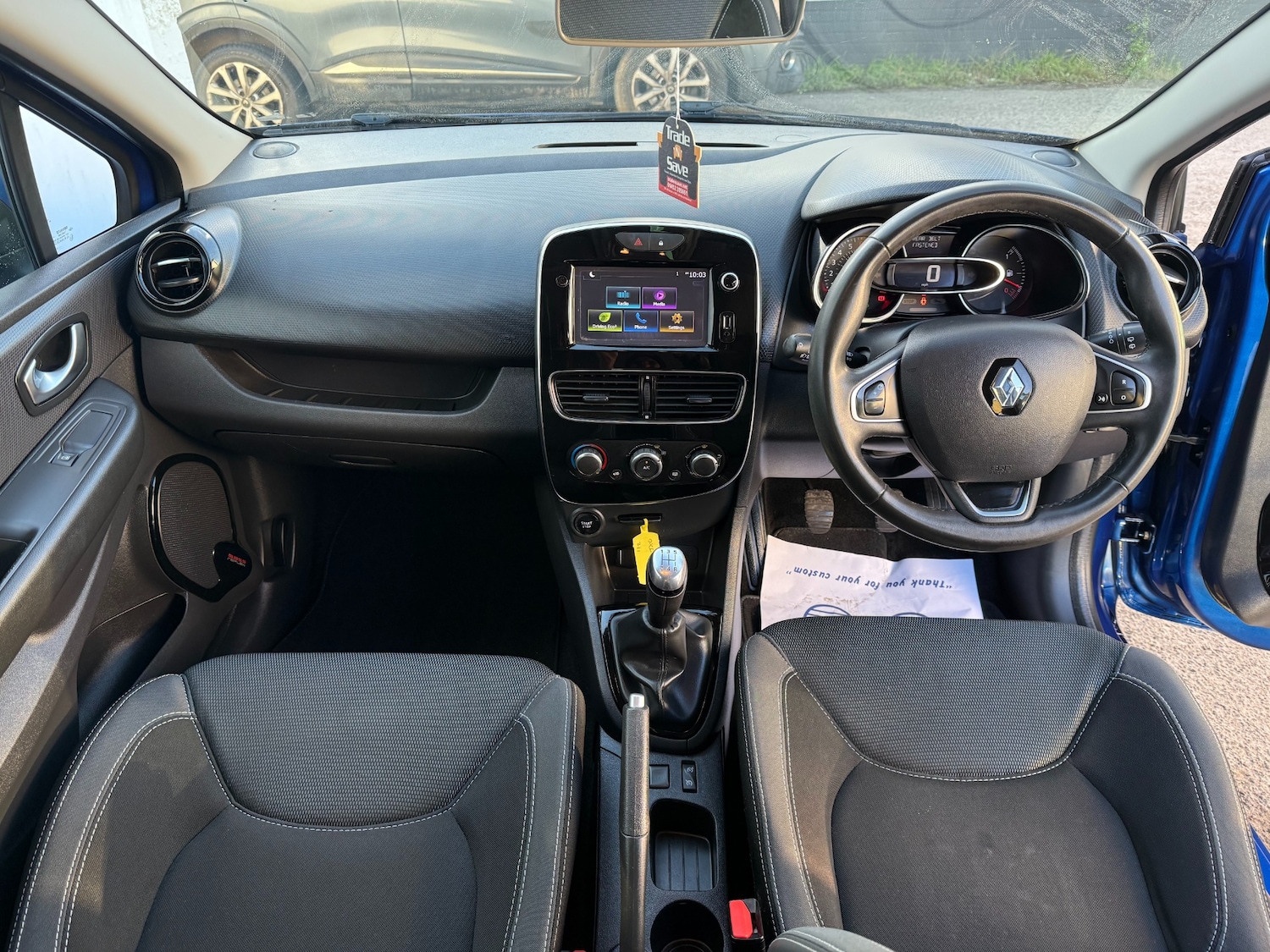 Used Renault Clio 2018 for sale - 76705721: Photo 12