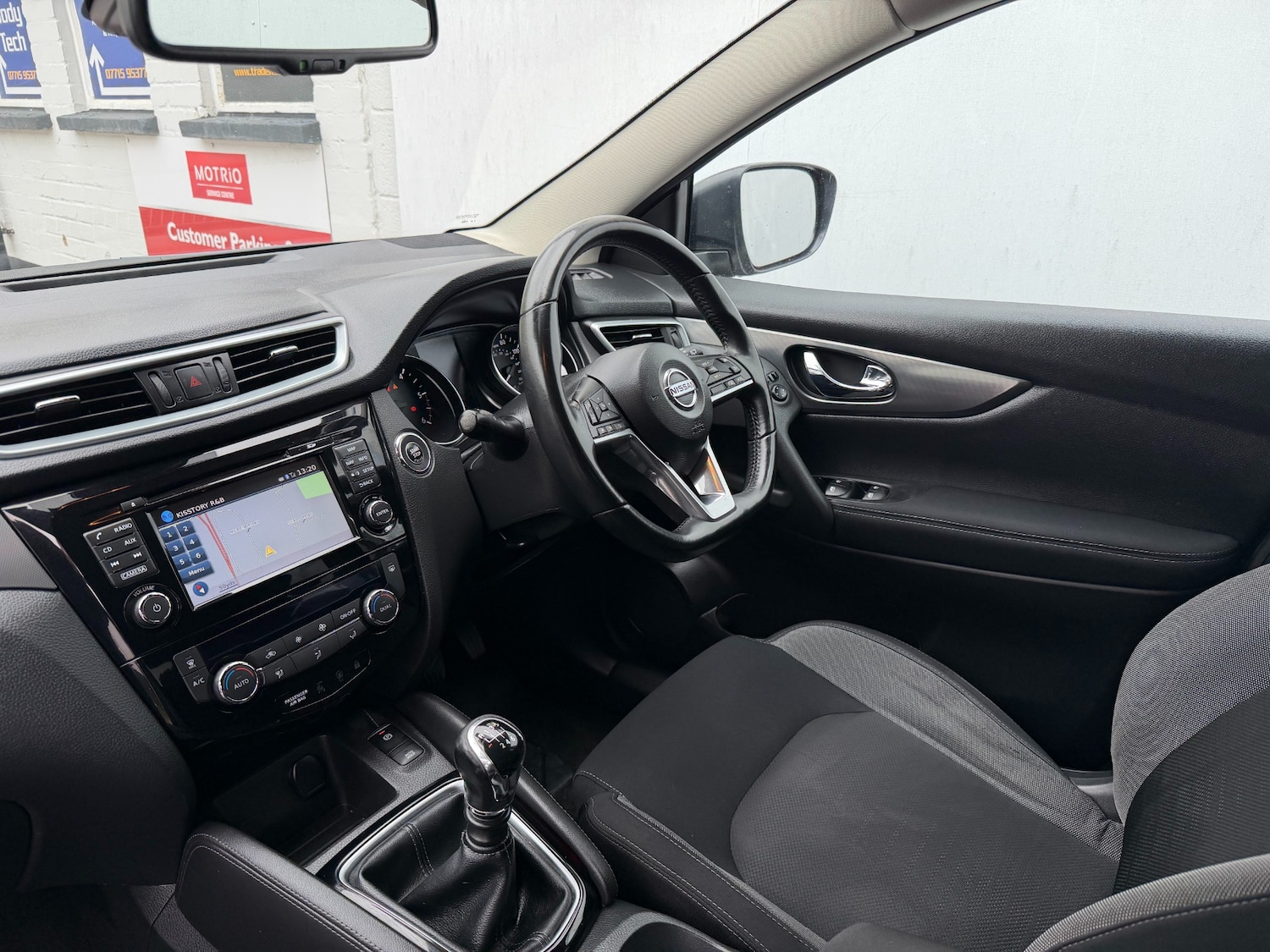 Used Nissan Qashqai 2017 for sale - 78040212: Photo 15