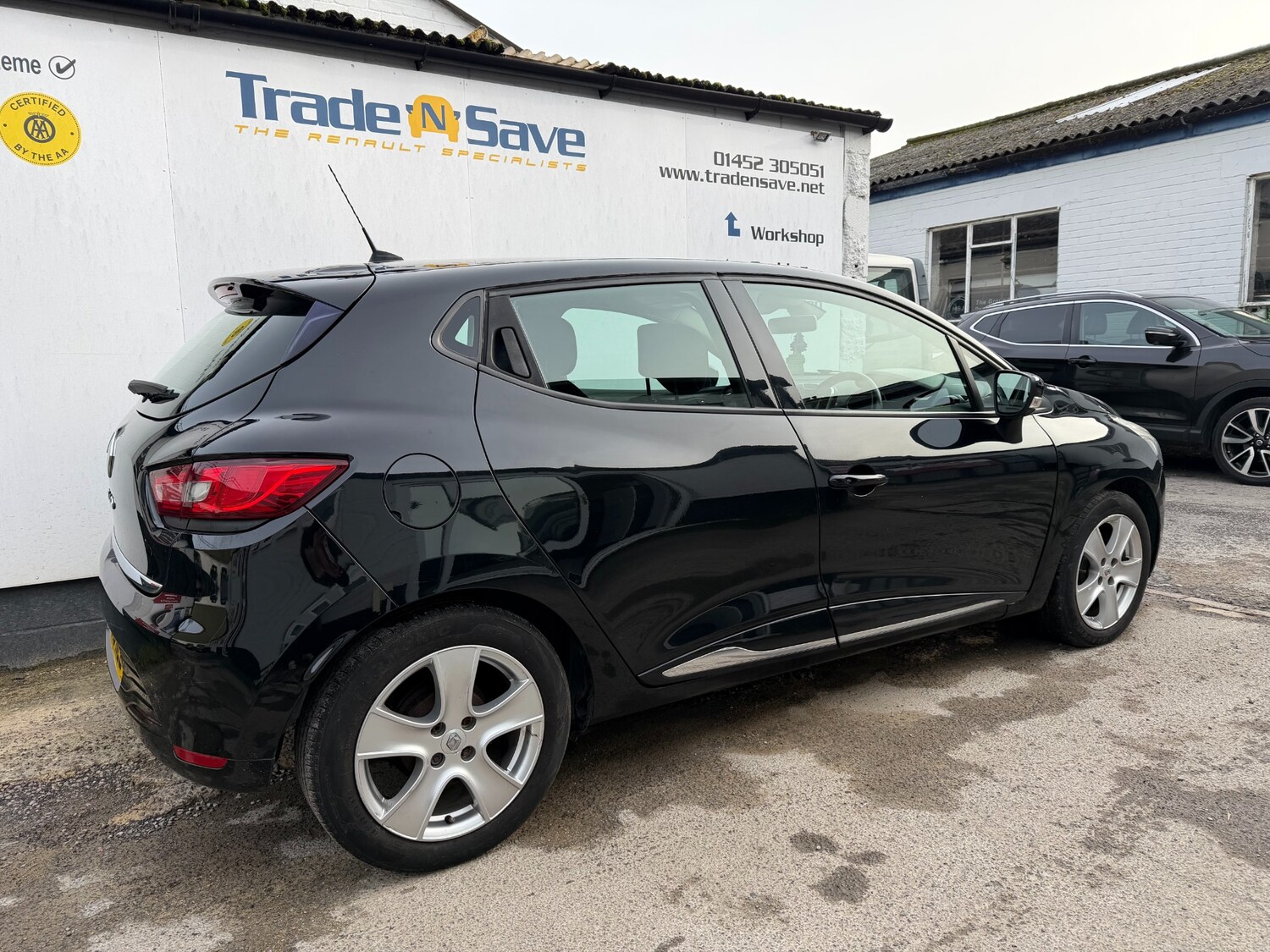 Used Renault Clio 2015 for sale - 77592920: Photo 4