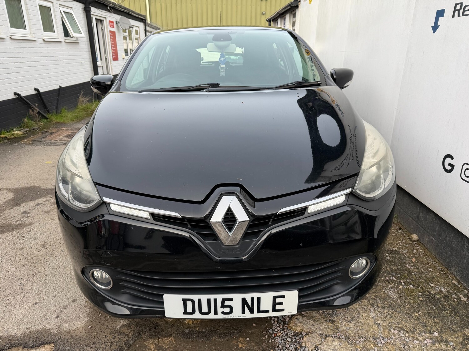 Used Renault Clio 2015 for sale - 77592920: Photo 9