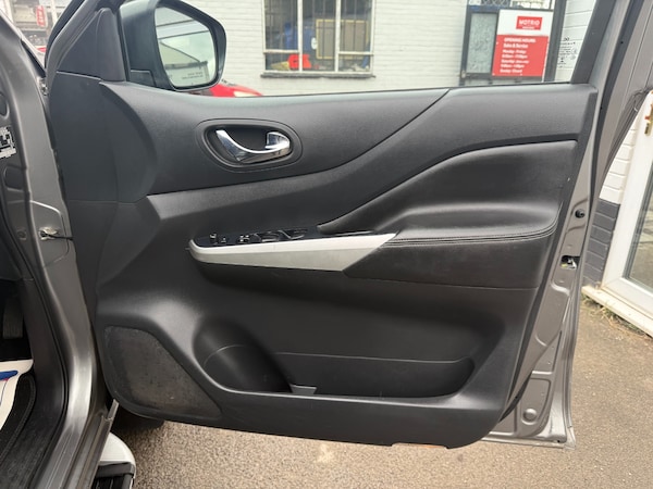 Used Nissan Navara 2021 for sale - 75763158: Photo 24