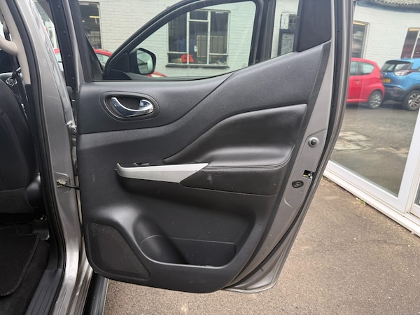 Used Nissan Navara 2021 for sale - 75763158: Photo 25