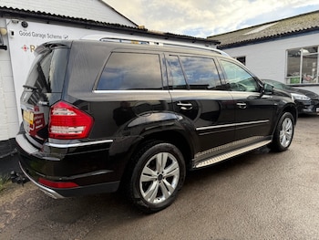 Used Mercedes-Benz GL Class 2012 for sale - 76877648: Photo