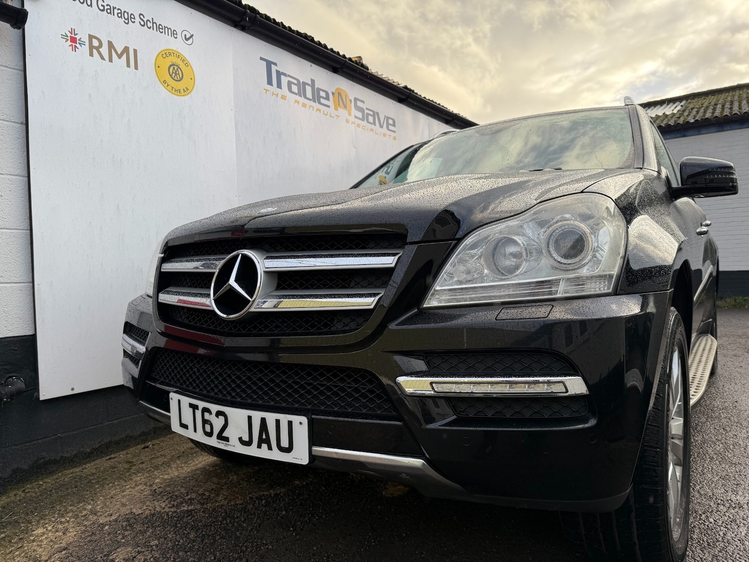 Used Mercedes-Benz GL Class 2012 for sale - 76877648: Photo 6