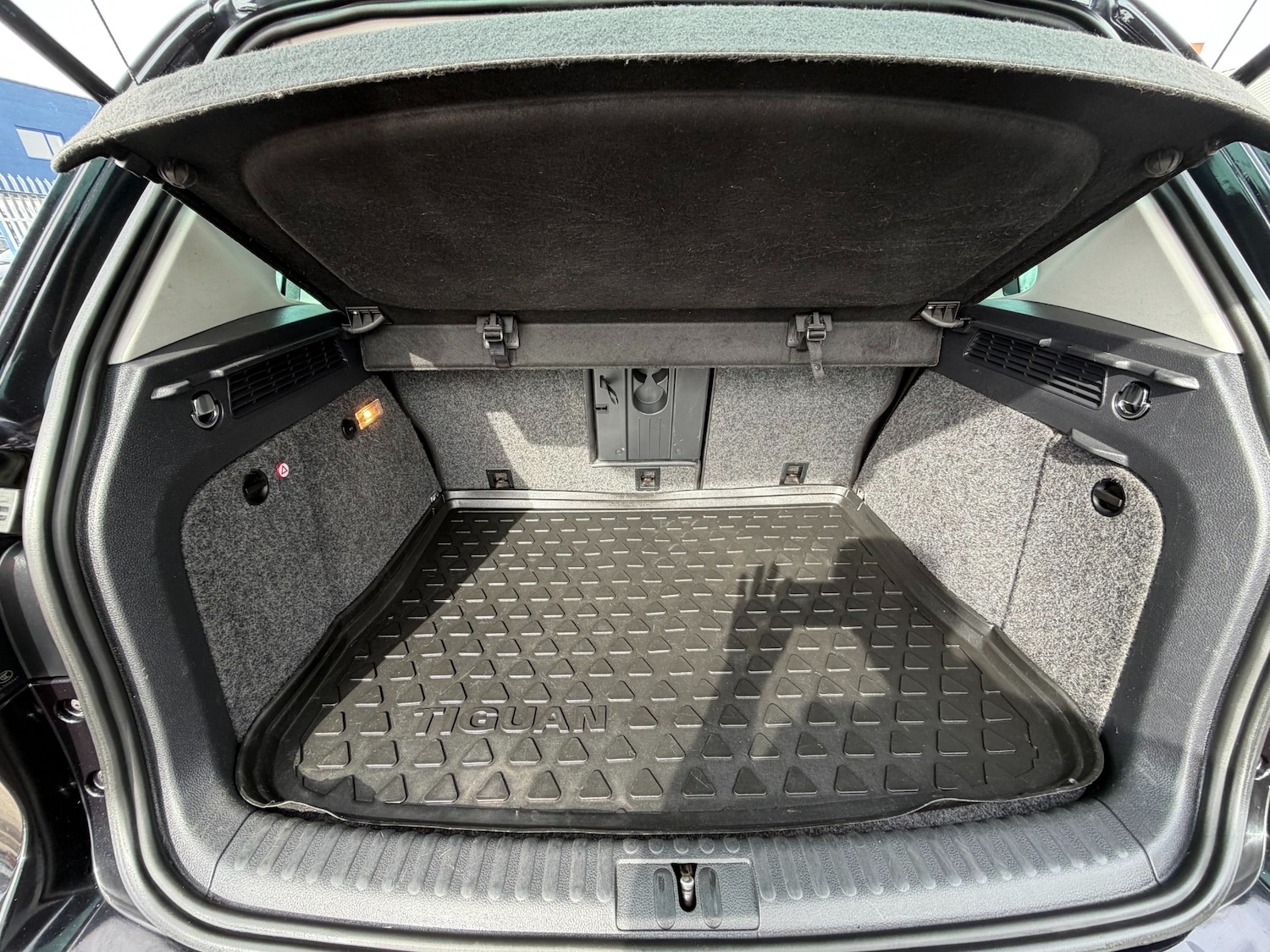 Used Volkswagen Tiguan 2012 for sale - 78177112: Photo 14