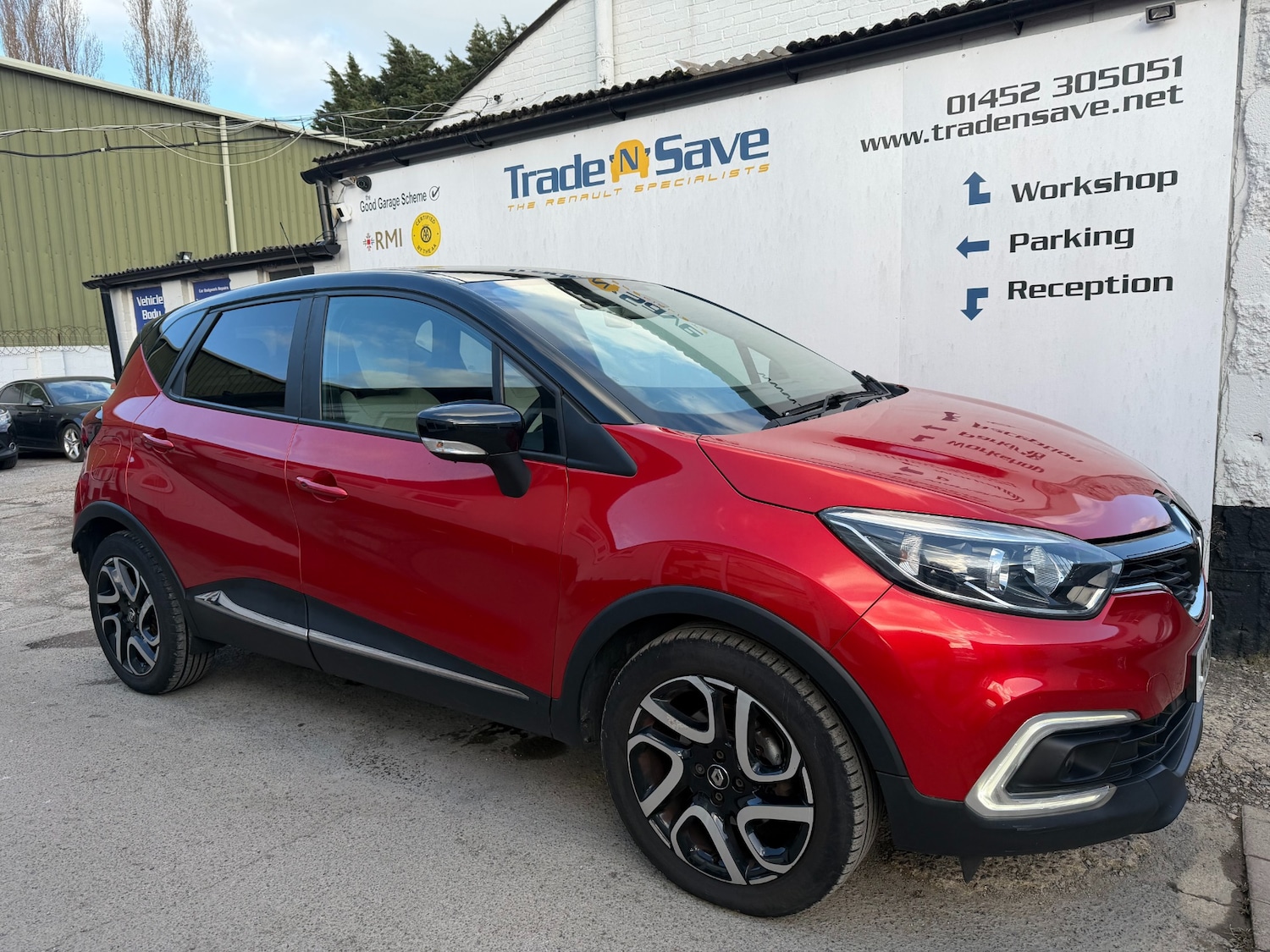 Used Renault Captur 2018 for sale - 77877400: Photo 1