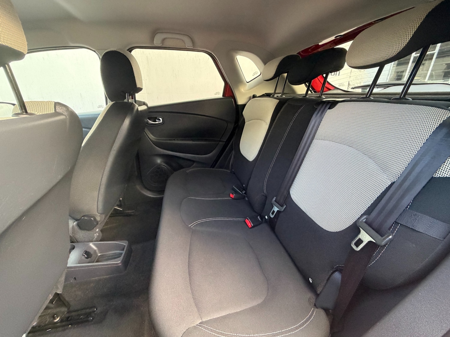 Used Renault Captur 2018 for sale - 77877400: Photo 18