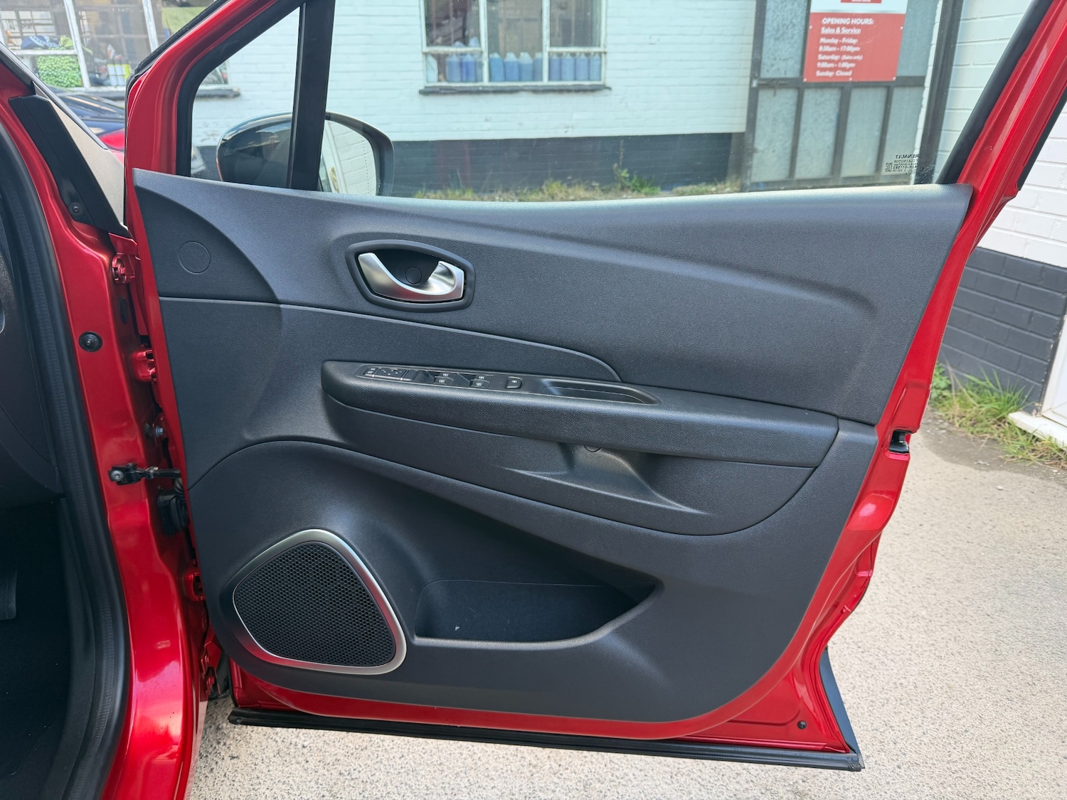 Used Renault Captur 2018 for sale - 77877400: Photo 22