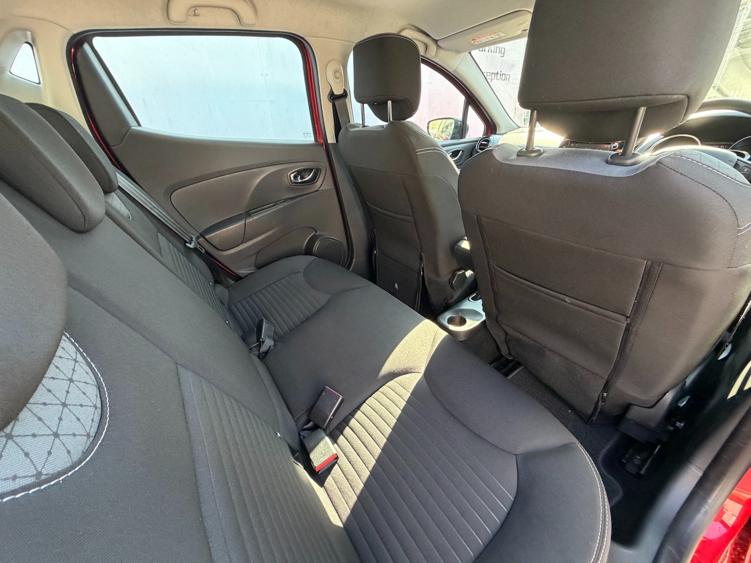 Used Renault Clio 2014 for sale - 77878093: Photo 16