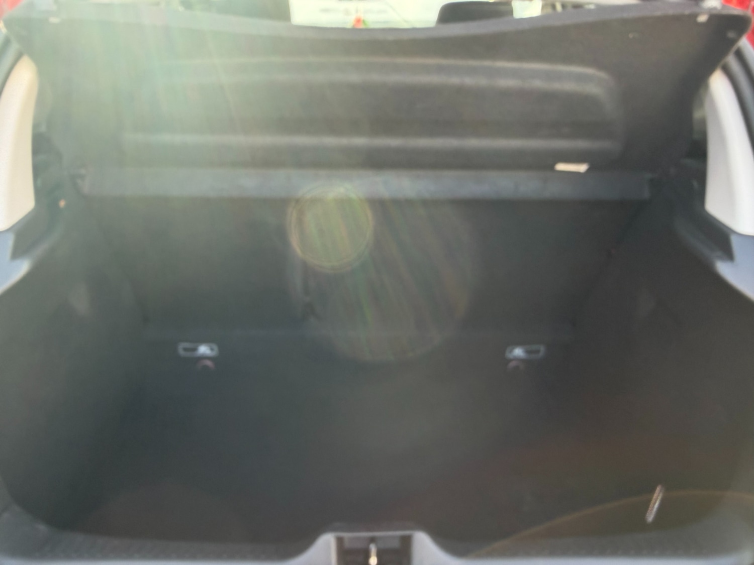 Used Renault Clio 2014 for sale - 77878093: Photo 19