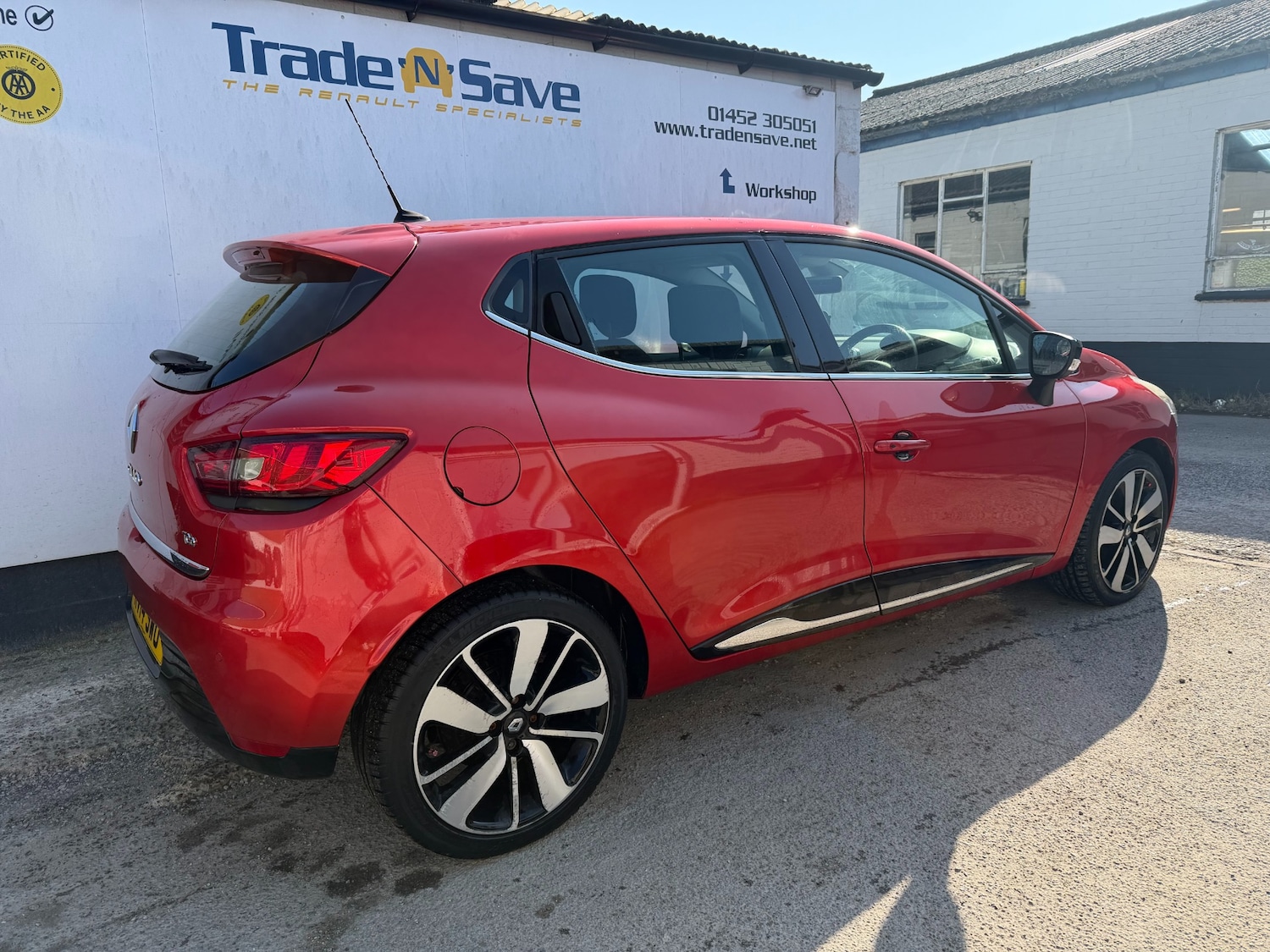 Used Renault Clio 2014 for sale - 77878093: Photo 4