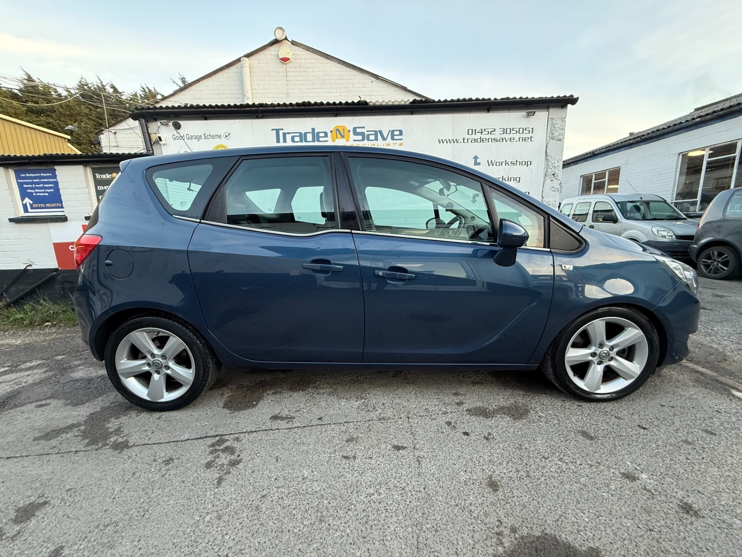Used Vauxhall Meriva 2015 for sale - 76652767: Photo 3