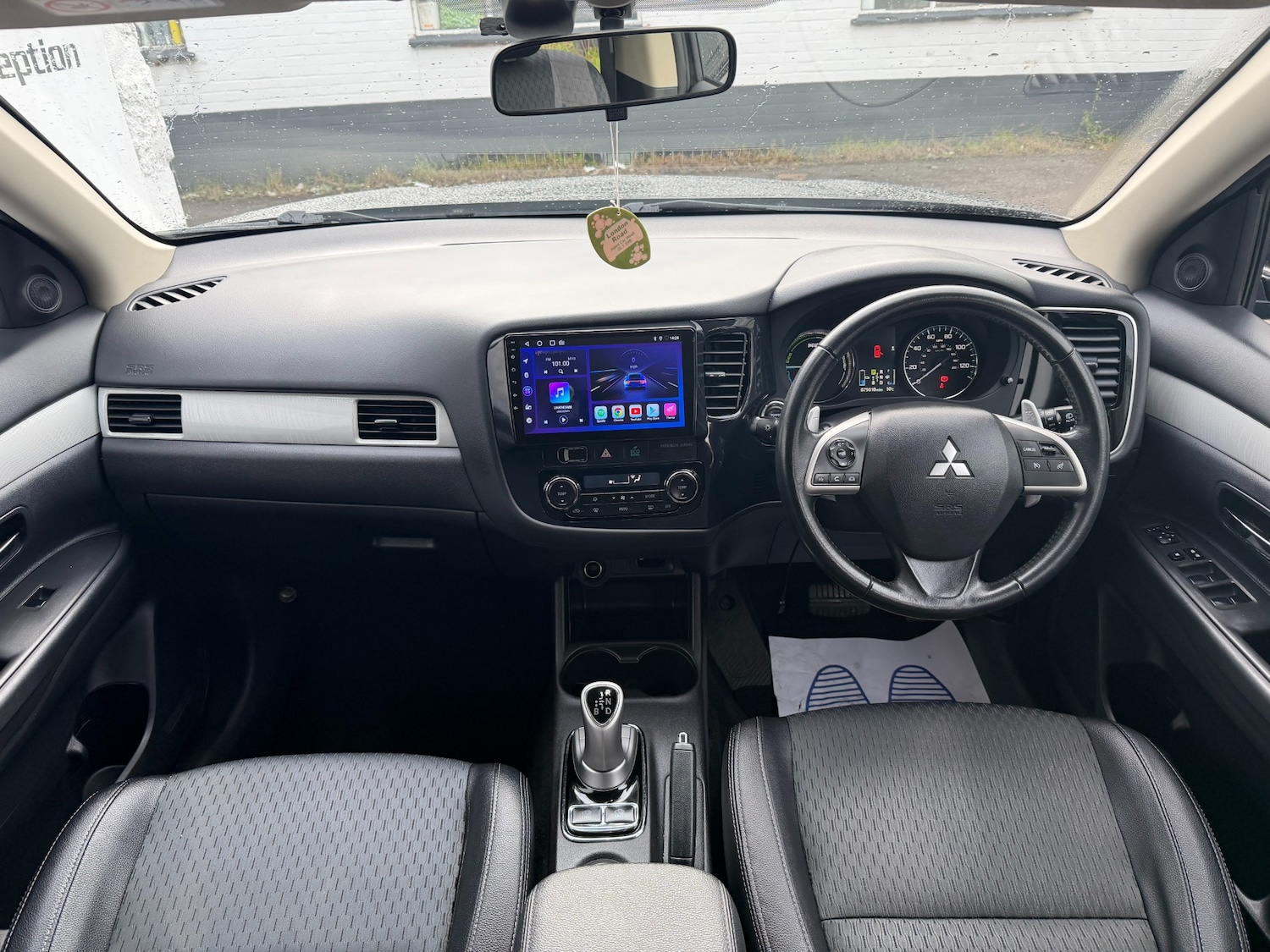 Used Mitsubishi Outlander 2015 for sale - 77353936: Photo 13