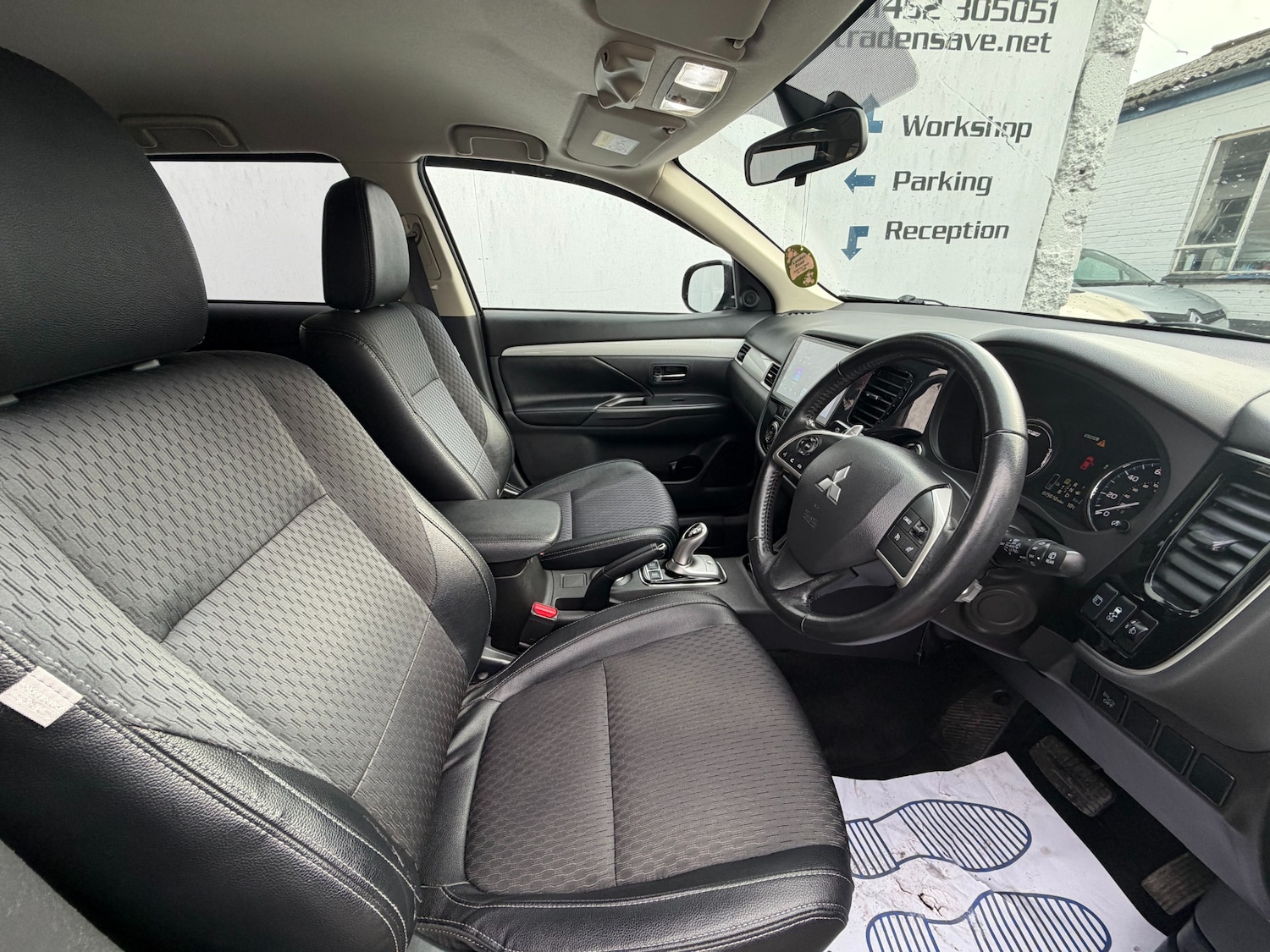 Used Mitsubishi Outlander 2015 for sale - 77353936: Photo 16