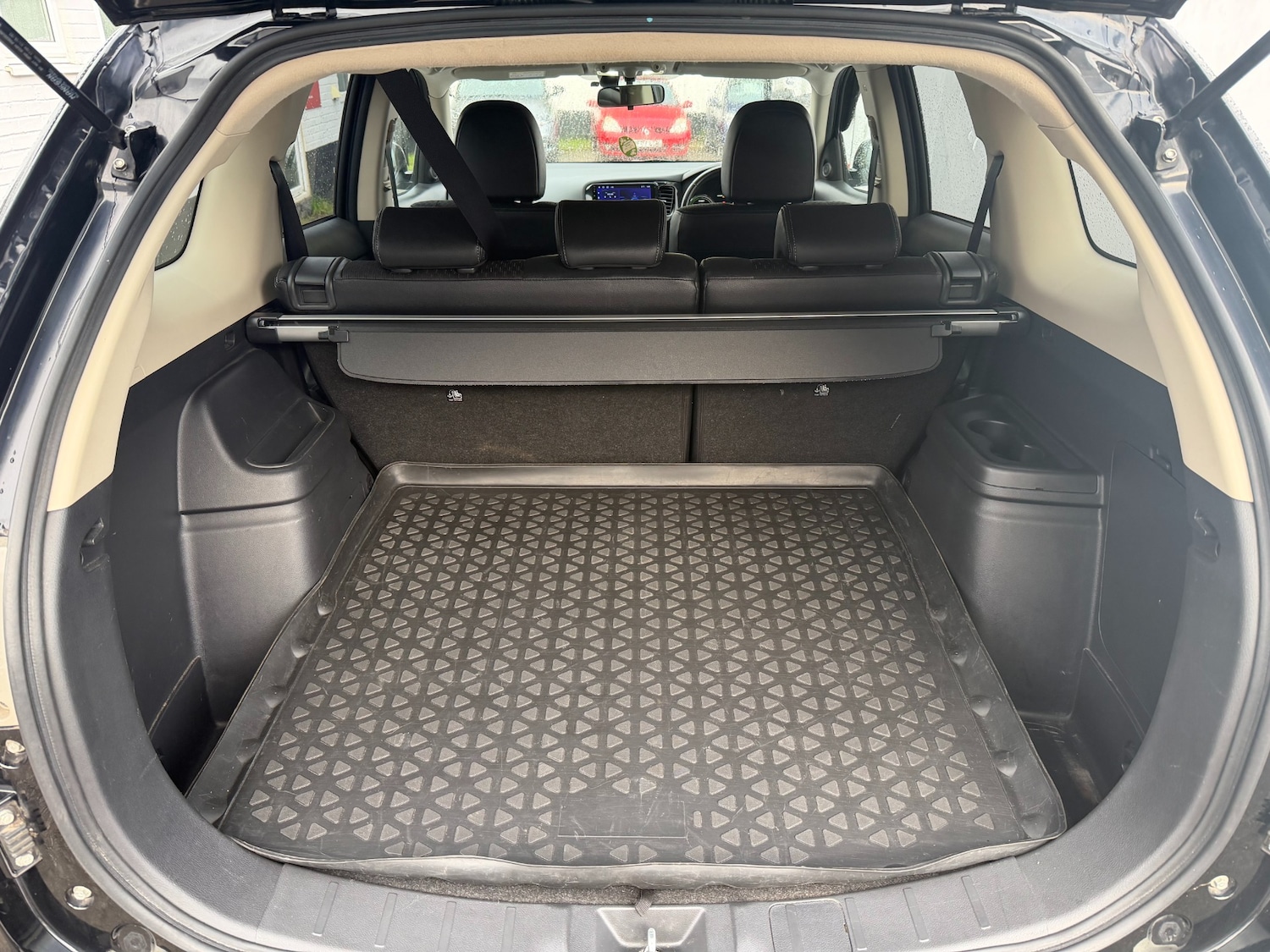 Used Mitsubishi Outlander 2015 for sale - 77353936: Photo 21