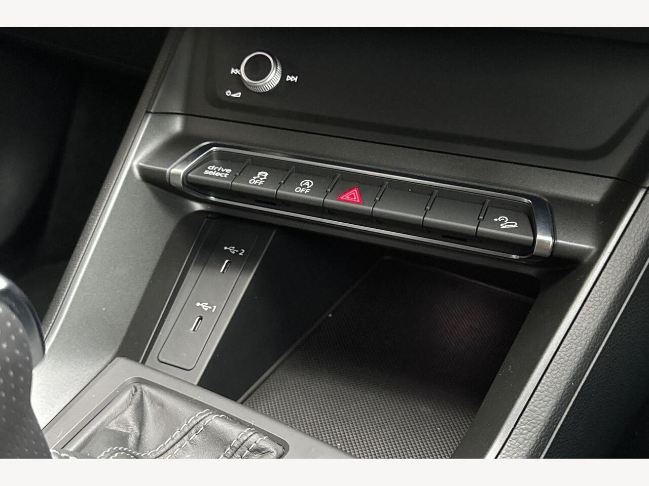 Used Audi Q3 2022 for sale - 76674472: Photo 15