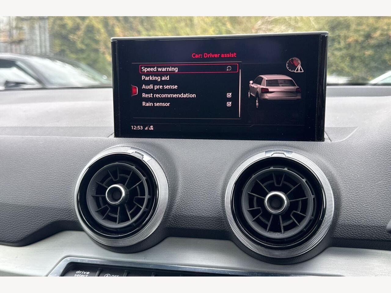 Used Audi Q2 2021 for sale - 76681401: Photo 15