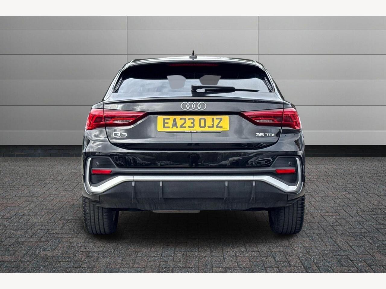 Used Audi Q3 2023 for sale - 77927038: Photo 10