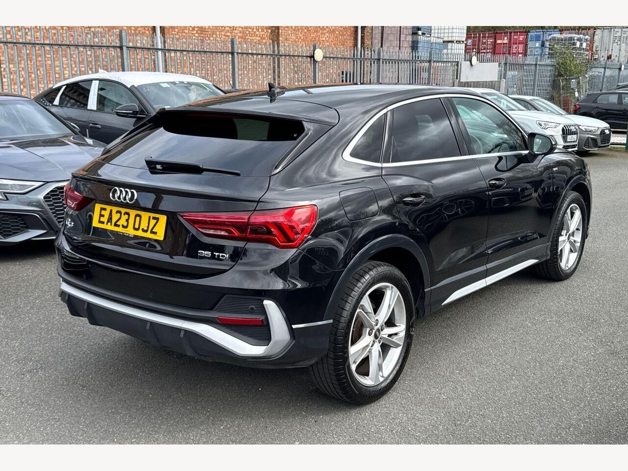 Used Audi Q3 2023 for sale - 77927038: Photo 12