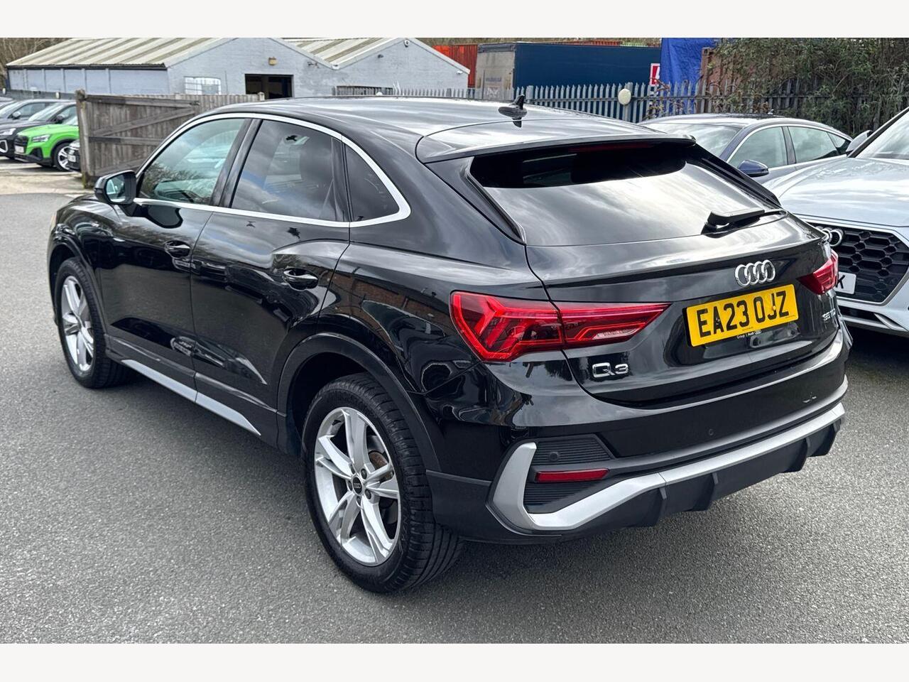 Used Audi Q3 2023 for sale - 77927038: Photo 4