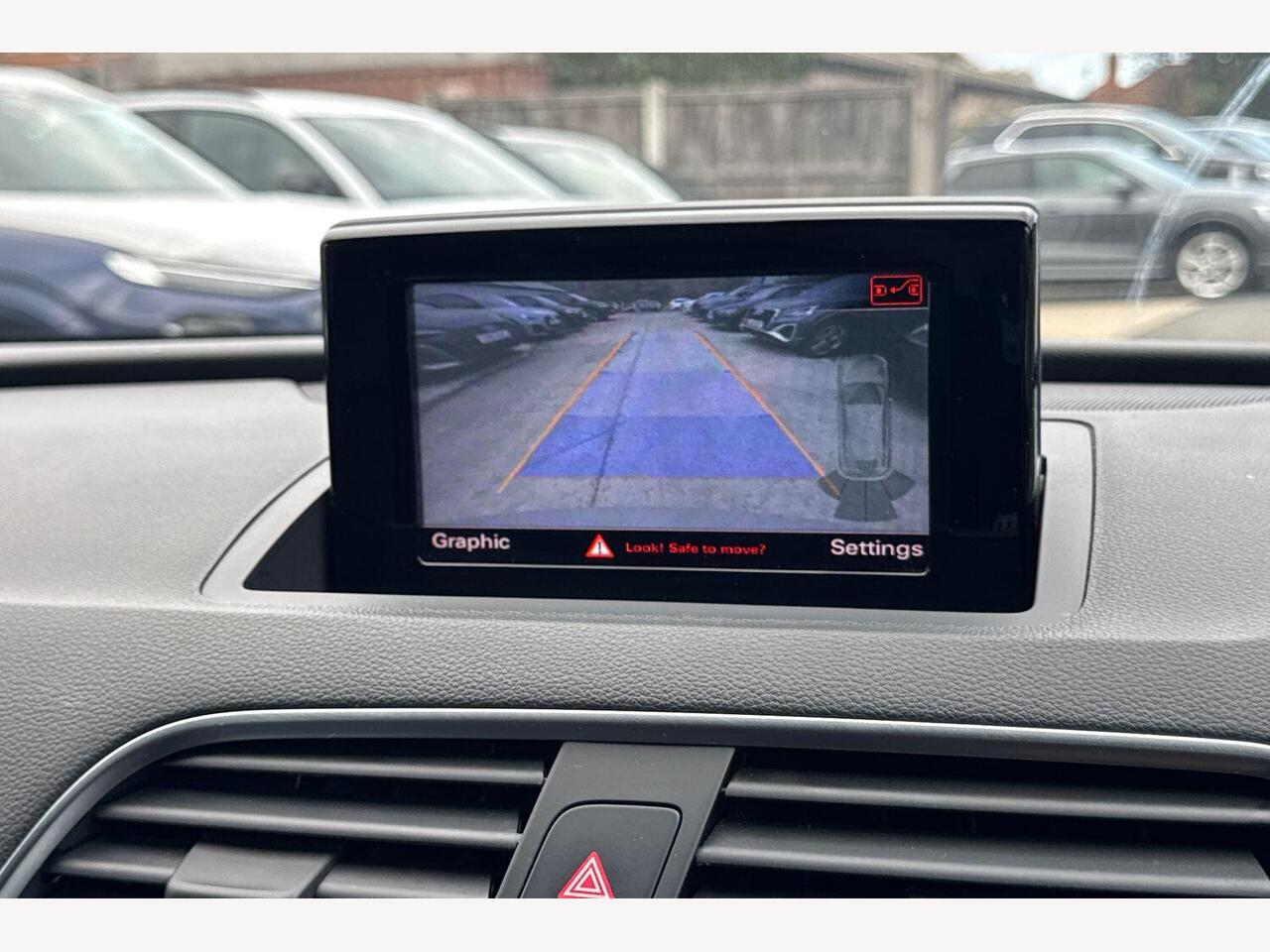 Used Audi Q3 2018 for sale - 76673472: Photo 13