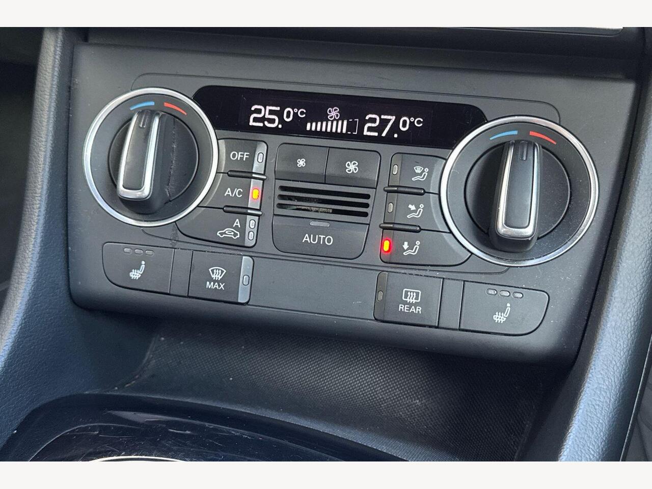 Used Audi Q3 2018 for sale - 76673472: Photo 15