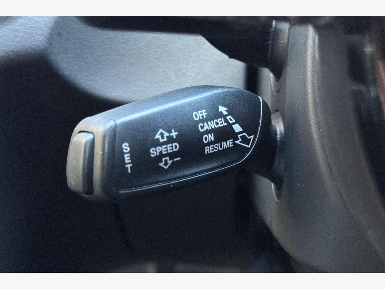 Used Audi Q3 2018 for sale - 76673472: Photo 18