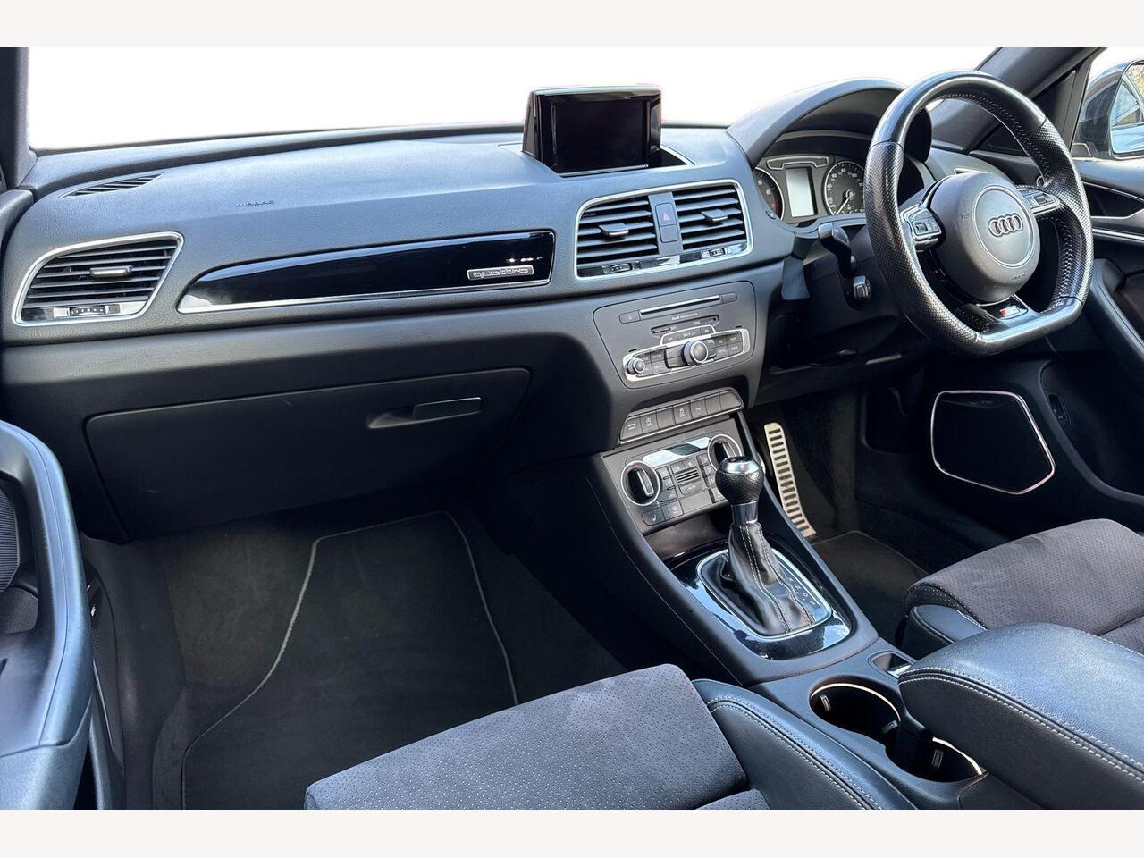 Used Audi Q3 2018 for sale - 76673472: Photo 2