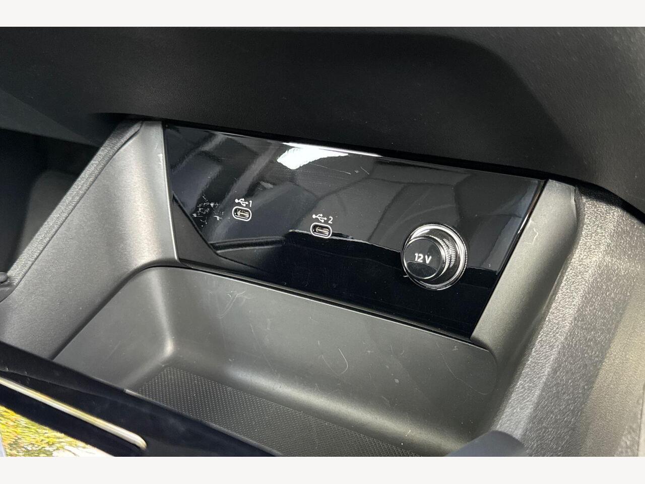 Used Audi Q6 e-tron 2025 for sale - 76680348: Photo 13