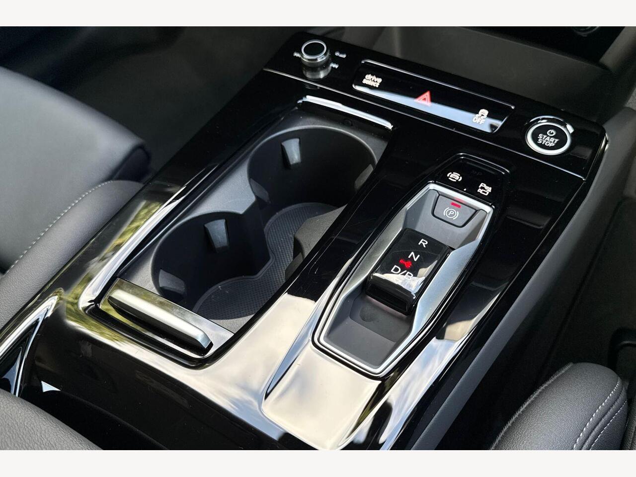 Used Audi Q6 e-tron 2025 for sale - 76680348: Photo 14