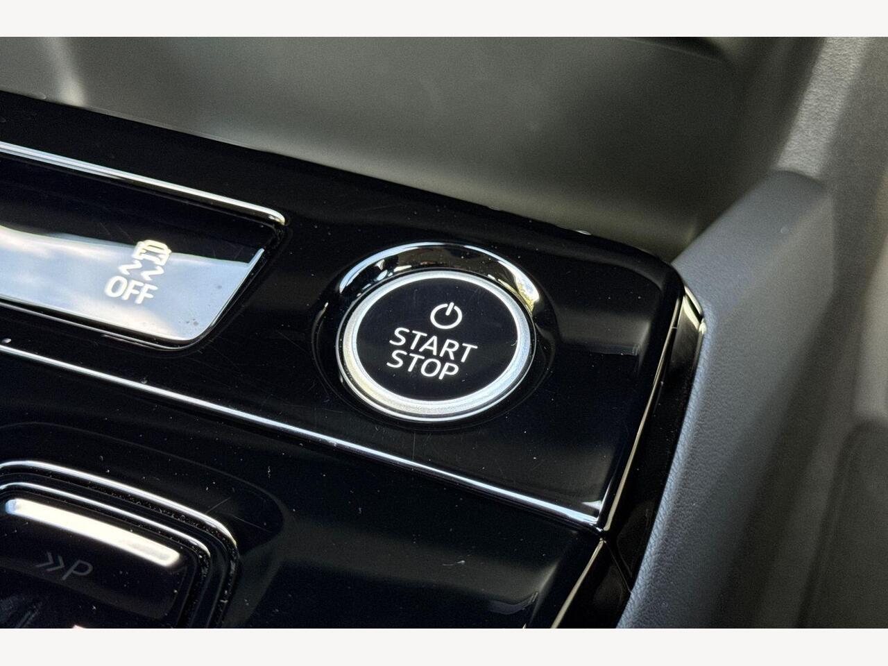 Used Audi Q6 e-tron 2025 for sale - 76680348: Photo 15