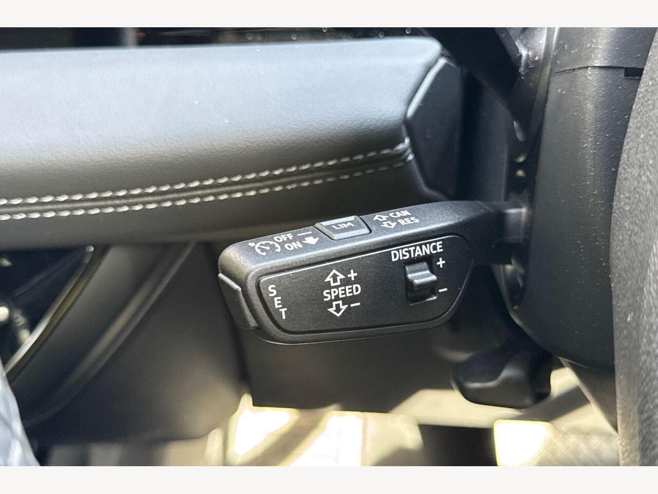 Used Audi Q6 e-tron 2025 for sale - 76680348: Photo 22