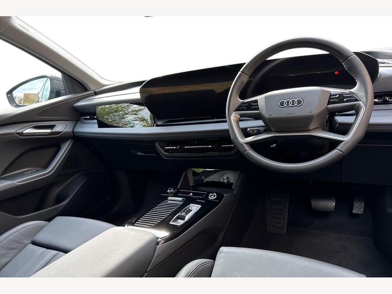 Used Audi Q6 e-tron 2025 for sale - 76680348: Photo 6