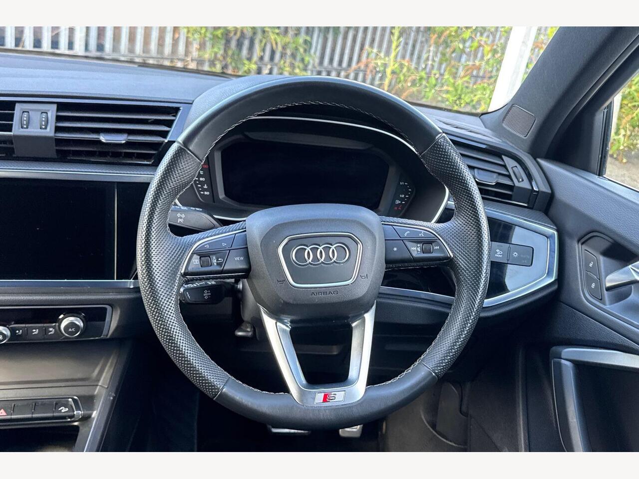 Used Audi Q3 2024 for sale - 76678627: Photo 20
