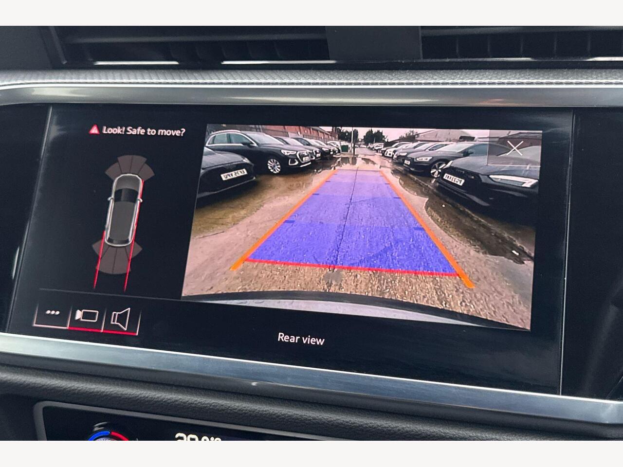 Used Audi Q3 2022 for sale - 77372695: Photo 14