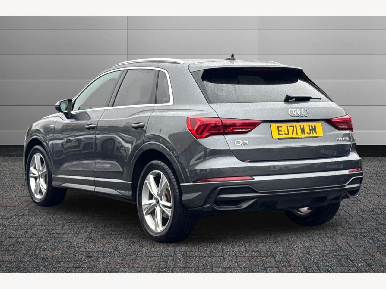 Used Audi Q3 2022 for sale - 77372695: Photo 3