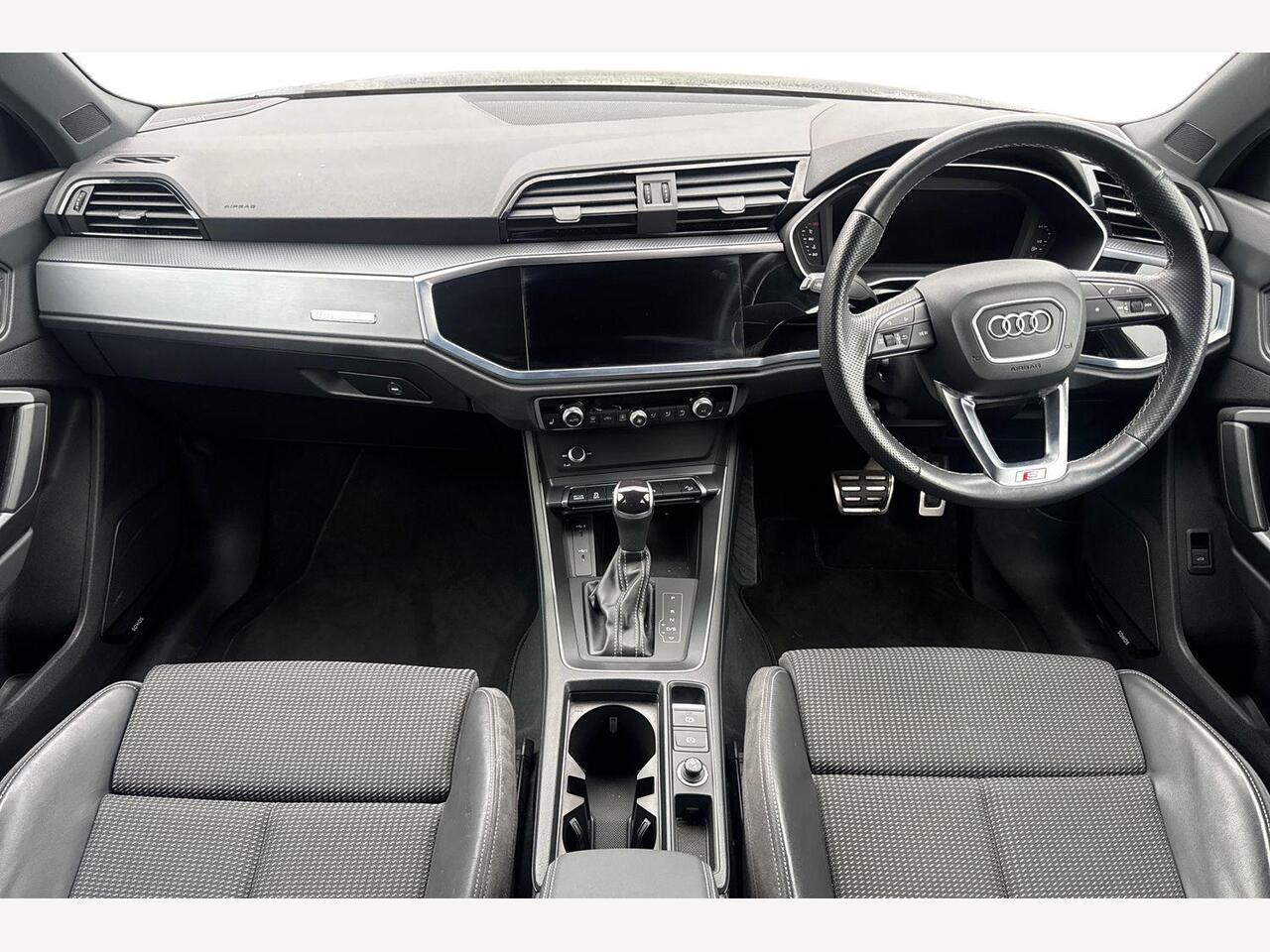 Used Audi Q3 2022 for sale - 77372695: Photo 9
