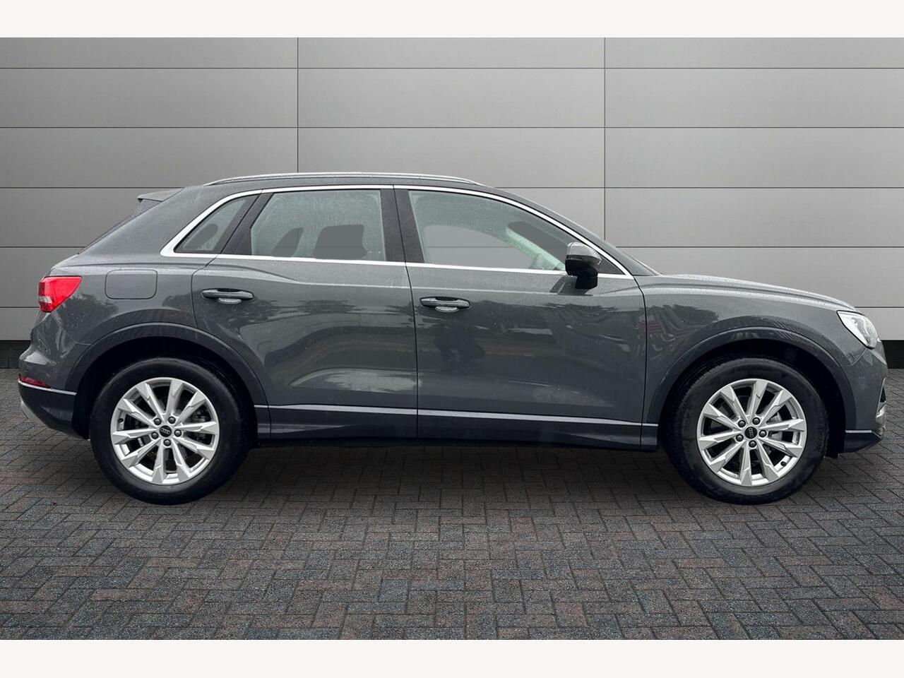 Used Audi Q3 2025 for sale - 76679124: Photo 4