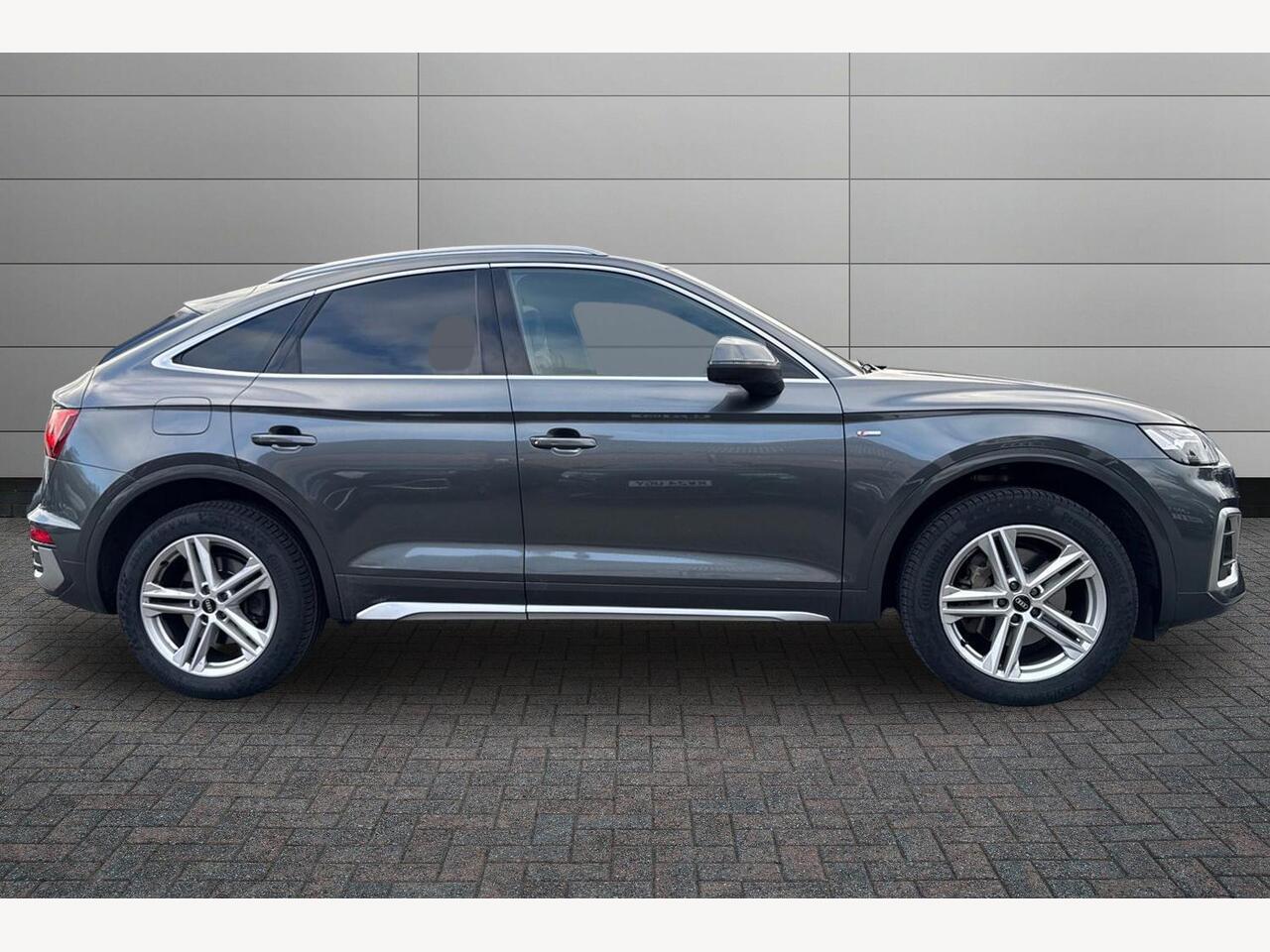 Used Audi Q5 2022 for sale - 76674905: Photo 4