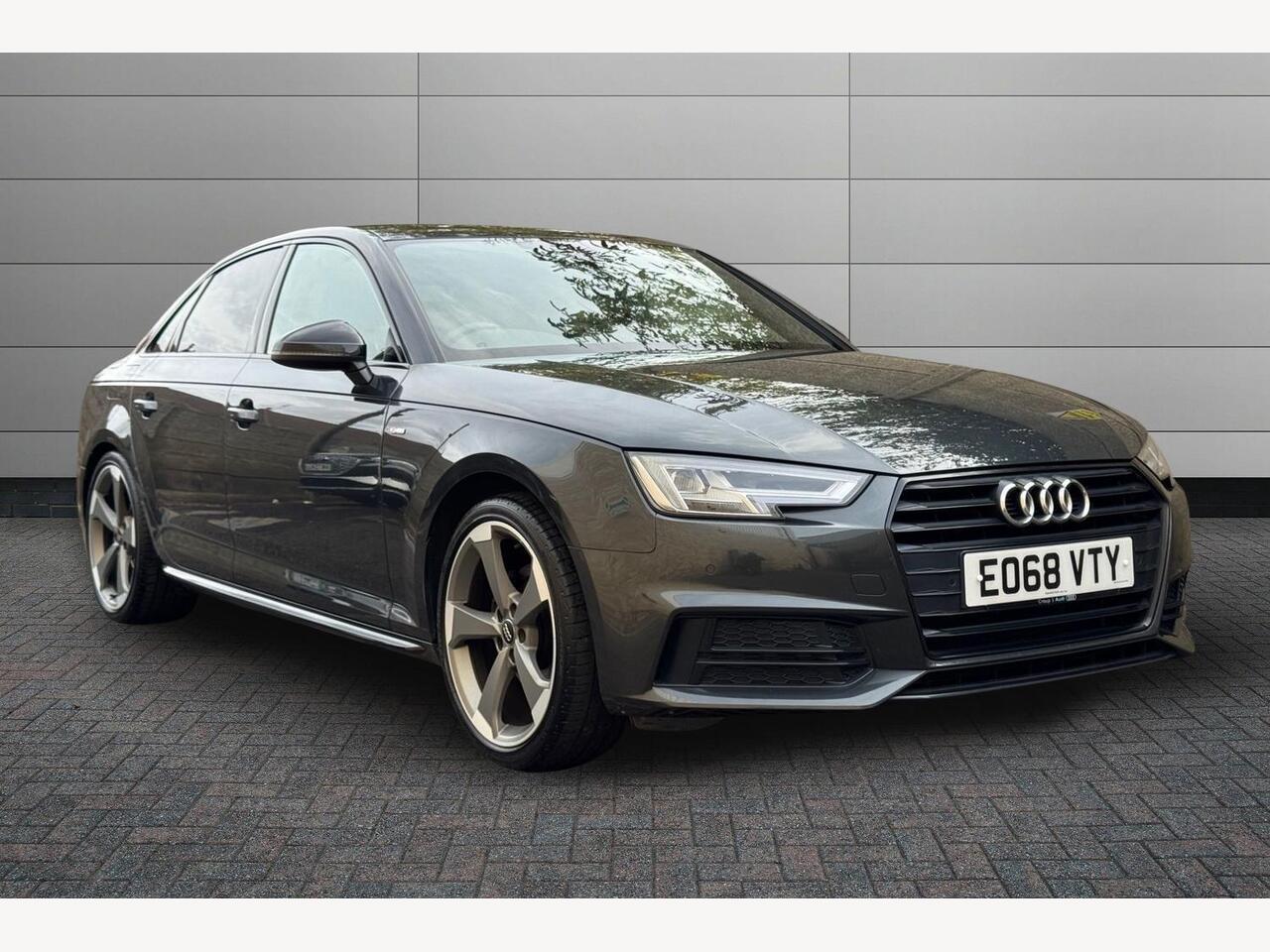 Used Audi A4 2018 for sale - 76673352: Photo 1