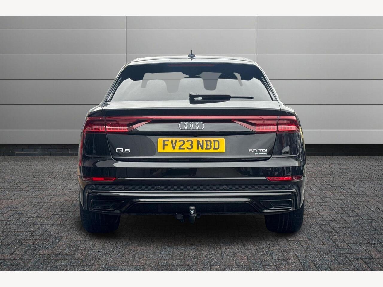 Used Audi Q8 2023 for sale - 76676186: Photo 11